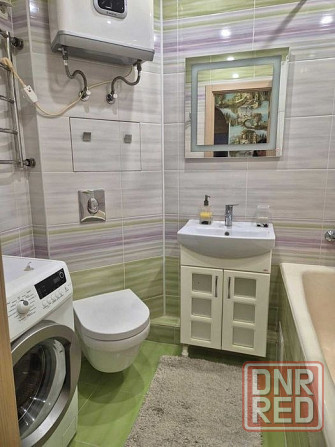 Сдаётся двухкомнатная квартира в Кировском районе (Текстильщик). Площадь: 46 кв.м. Этаж: 4 из 9. Донецк - изображение 2