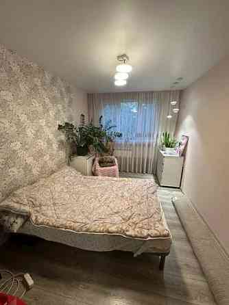 Сдаётся двухкомнатная квартира в Киевском районе районе (ориентир Школа 54). Площадь: 36 кв.м. Донецк