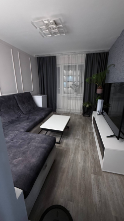 Квартира! калиниский район ! с отличным ремонтом Донецк