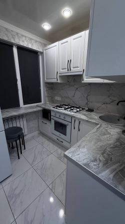 Квартира! калиниский район ! с отличным ремонтом Донецк