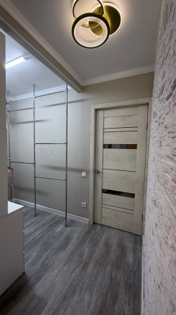 Квартира! калиниский район ! с отличным ремонтом Донецк