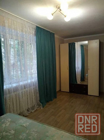 Сдаётся 2-х комнатная квартира в Ленинском районе по улице Кирова 6.Этажность 1 из 3.Площадь 48 м². Донецк - изображение 1