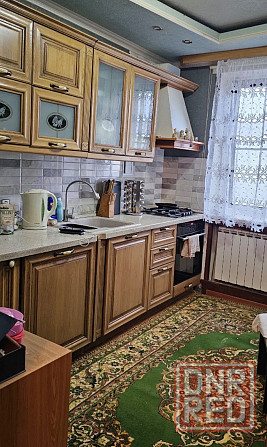 Продаётся 3-комн.кв.г.Макеевка Горняцкий район мкр-н Зелёный Макеевка - изображение 1