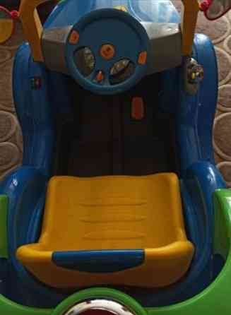 Продам детский автомобиль Донецк