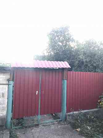 Продам дом 100 м2 с ремонтом рядом Текстильщик ост шахта 29 ,гараж , беседка,8 сот Донецк