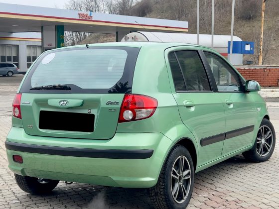 Hyundai Gets Илеал Донецк