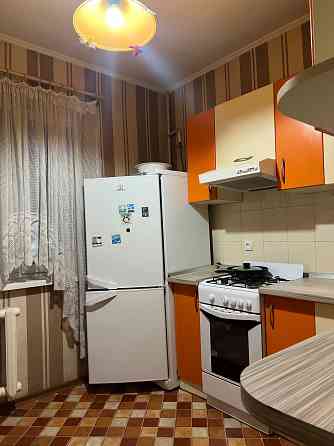 Караван, двухкомнатная,5/9,мебель, техника, бойлер Донецк