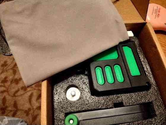 Лазерный уровень (зеленый луч ) Донецк