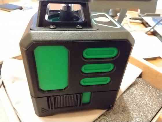 Лазерный уровень (зеленый луч ) Донецк