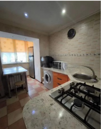 Продается 1к кв с ремонтом петровского 93 Донецк