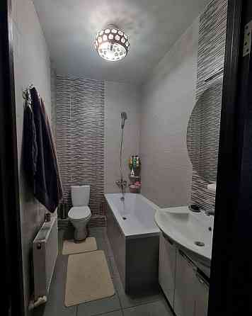 Сдается 1к квартира в Куйбышевском районе по ул. Олимпиева Расположена на 5 этаже Площадь: 45кв. Донецк