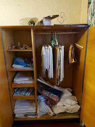 Отдам 5 шкафов, тумбочку, кресло Донецк