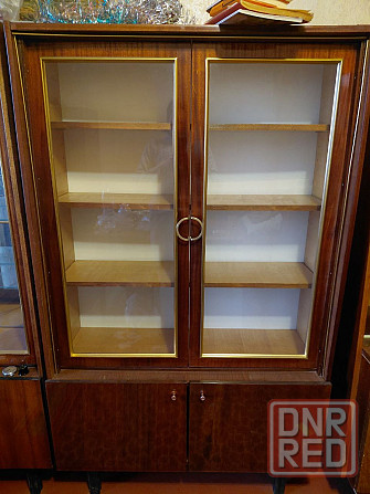 Отдам 5 шкафов, тумбочку, кресло Донецк - изображение 7