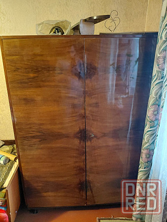 Отдам 5 шкафов, тумбочку, кресло Донецк - изображение 3