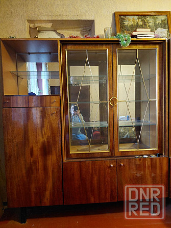 Отдам 5 шкафов, тумбочку, кресло Донецк - изображение 8