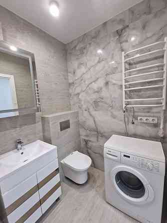 Сдам двухкомнатную комнатную квартиру в Ворошиловском районе на набережной, этаж 3 из 9 Донецк