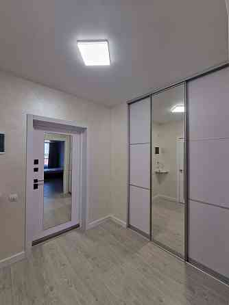 Сдам двухкомнатную комнатную квартиру в Ворошиловском районе на набережной, этаж 3 из 9 Донецк