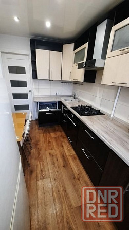 Сдам двухкомнатную квартиру с хорошим ремонтом по Левобережной улице 5-й этаж Донецк - изображение 2