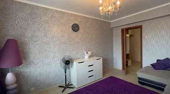 Сдается: 1- комнатная квартира Этаж: 6 Район: Калининский Стоимость аренды: 26.000 рублей Донецк