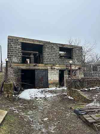 Участок 8 соток с недостроенным домом Донецк