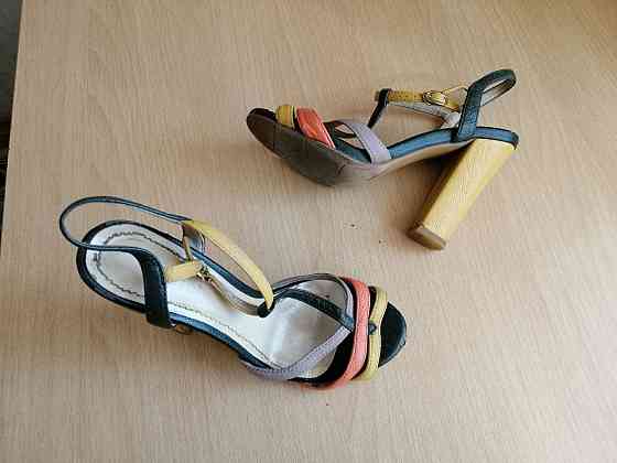 Продам босоножки р. 36 Донецк