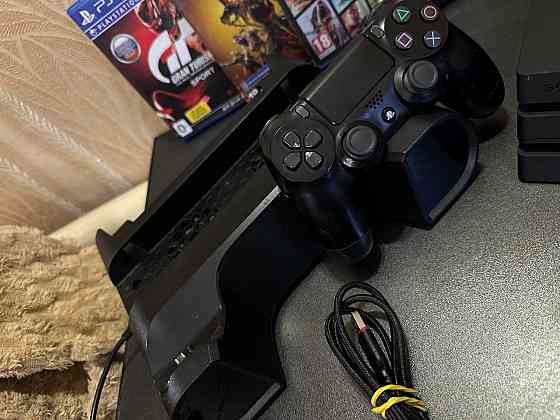 Sony Playstation 4 PRO 1Tb Макеевка