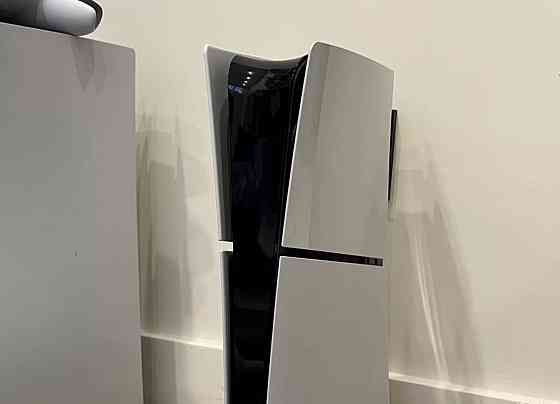 Продам PlayStation 5 slim digital edition (CFI-2000) Донецк