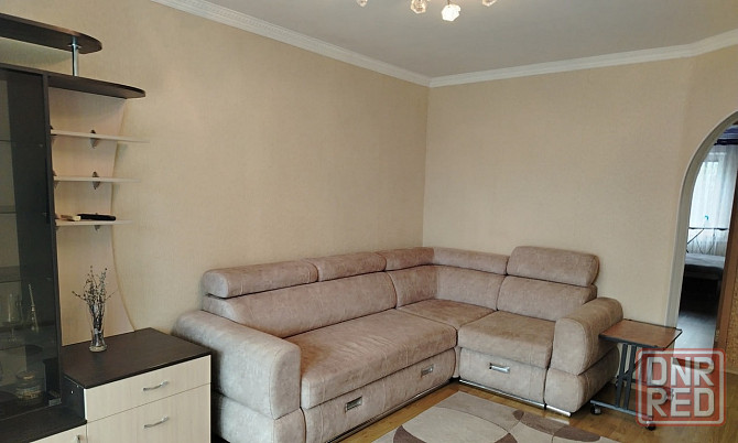 Двухкомнатная квартира по ул Металлургов, центральный район Мариуполь - изображение 1