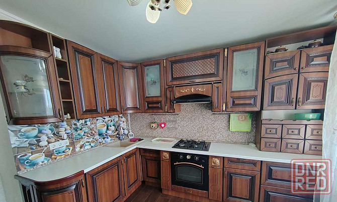 Двухкомнатная квартира по ул Металлургов, центральный район Мариуполь - изображение 2