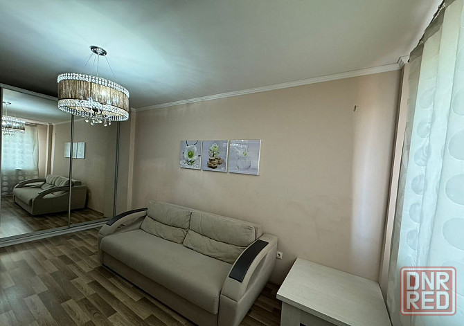 Сдаю двухкомнатную квартиру в Куйбышевском на 5 этаже многоэтажного дома с площадью 54м². Донецк - изображение 2