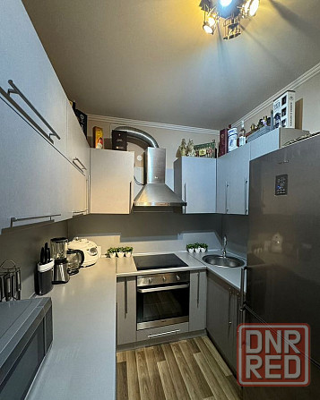 Сдаю двухкомнатную квартиру в Куйбышевском на 5 этаже многоэтажного дома с площадью 54м². Донецк - изображение 4