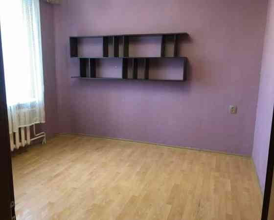 Продам четырехкомнатную квартиру в Киевском районе Донецк