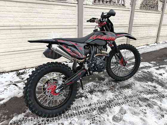 Мотоцикл ZUUMAV K5 CB300F (красный) Донецк