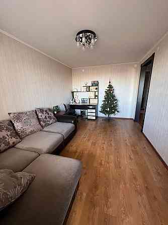 Сдается: 2-комнатная квартира Этаж: 6 Район:Калининский Стоимость аренды: 23000 рублей Донецк