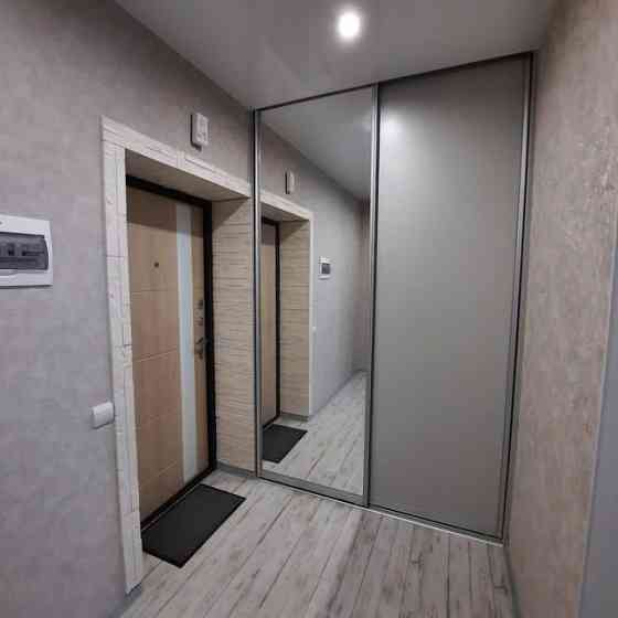 Сдается: Однокомнатная квартира Район: Ворошиловский район Рядом есть продуктовый магазин,оста Донецк