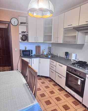 Сдаю двухкомнатную квартиру 51.0 м² этаж 7/15 город Донецк, Калининский район, ориентир мед. Донецк