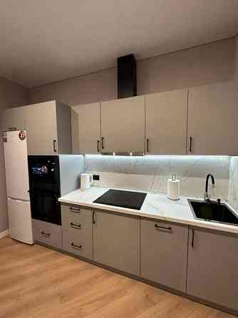 Сдается: Однокомнатная квартира Район: Ворошиловский район Рядом есть продуктовый магазин,остано Донецк