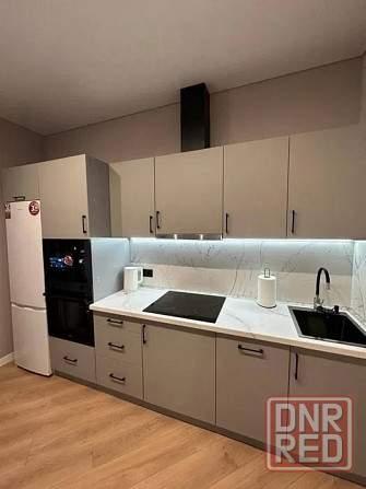 Сдается: Однокомнатная квартира Район: Ворошиловский район Рядом есть продуктовый магазин,остано Донецк - изображение 1