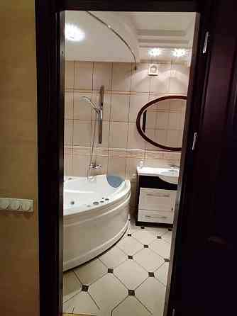 Двухкомнатная квартира в центре города ул. Артёма Крупской Донецк