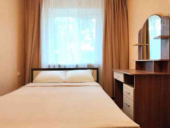 Сдаётся трёхкомнатная квартира на Донском, рядом с Караваном. Идеальный вариант для семьи. Донецк