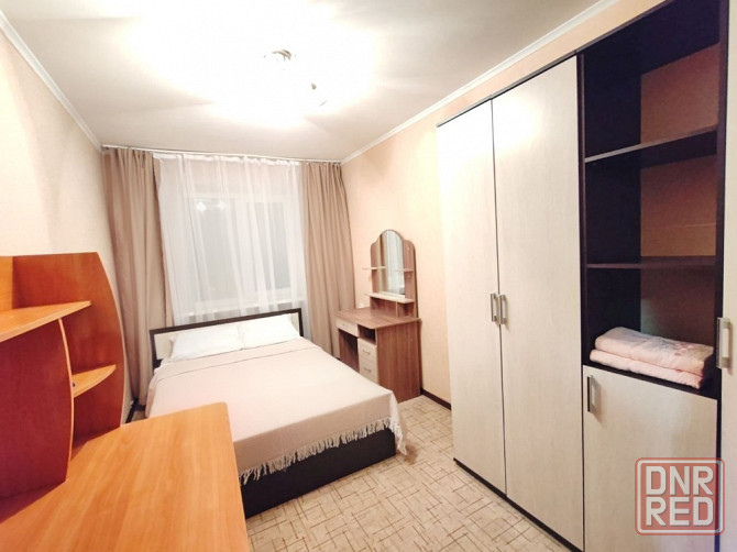 Сдаётся трёхкомнатная квартира на Донском, рядом с Караваном. Идеальный вариант для семьи. Донецк - изображение 1