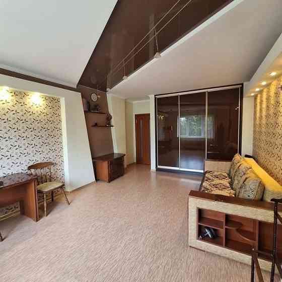 Сдаётся 2-х комнатная квартира в Ворошиловском районе, ул.Горького, 132 Этаж: 2/4 Донецк