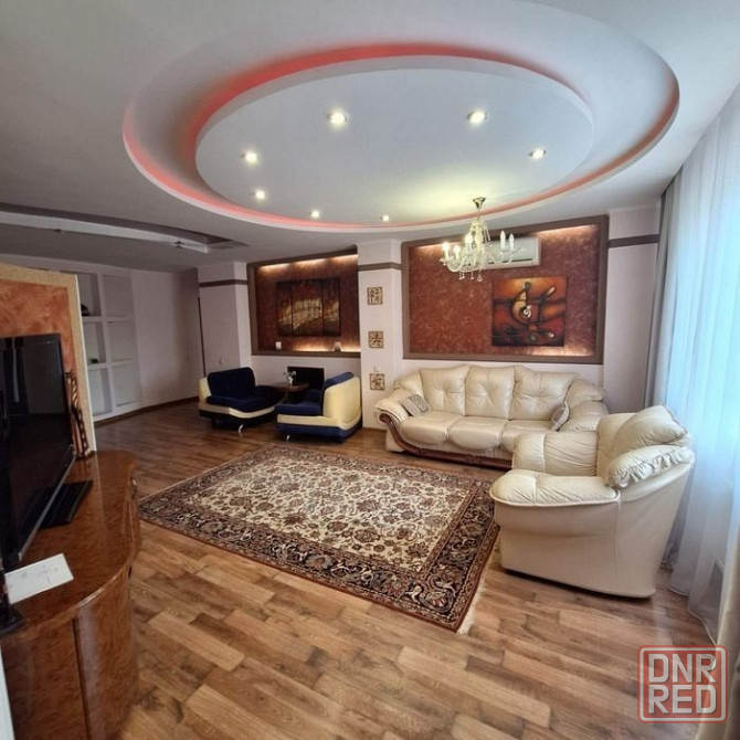 Сдаётся 2-х комнатная квартира в Ворошиловском районе, ул.Горького, 132 Этаж: 2/4 Донецк - изображение 1