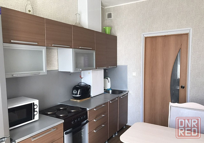 Сдается на длительный срок 1-комнатная квартира в Донецке, в Калининском районе ул. Владычанского 40 Донецк - изображение 1