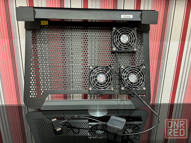 Продам охлаждающую подставку под ноутбук Cooler Master NotePal U3 Донецк - изображение 5