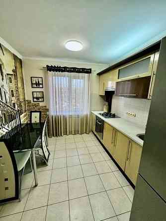 Сдам крупногабаритную 2-х комнатную квартиру Буденновский район, улица Будённого, 12А Донецк