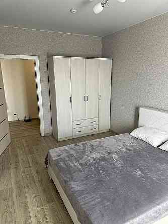 Сдается: студия- квартира Этаж: 2/5 Район: Ворошиловский Площадь квартиры: 52,5м² Донецк