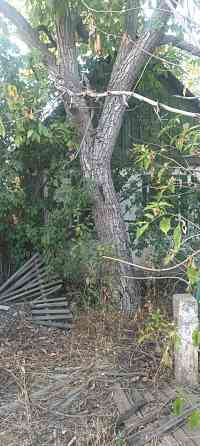 Дом в Зугрэсе продам Зугрэс