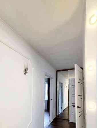 Сдается светлая трехкомнатная квартира в Ворошиловском районе, возле Набережной Донецк