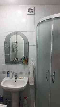 Сдается: 1-комнатная квартира Этаж: 4 Район:Будёновский Стоимость:23000 Залог:23000 Донецк